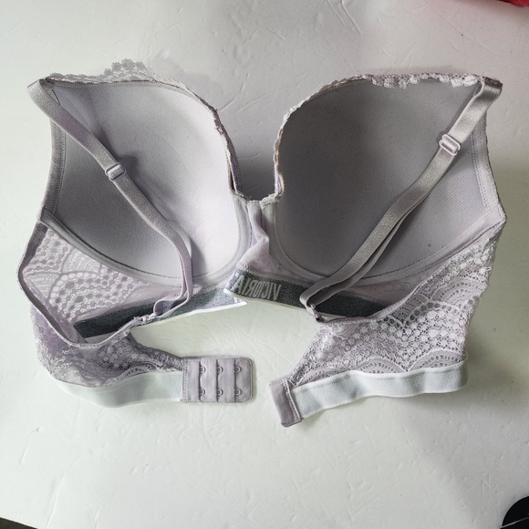 VS Victoria's Secret T Shirt Push up Full Coverage Bra Lavender - Picture 5 of 7